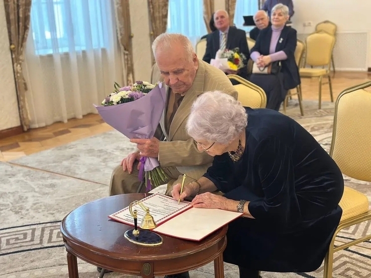 Супруги Сакины из Петрозаводска отметили 70-летие совместной жизни