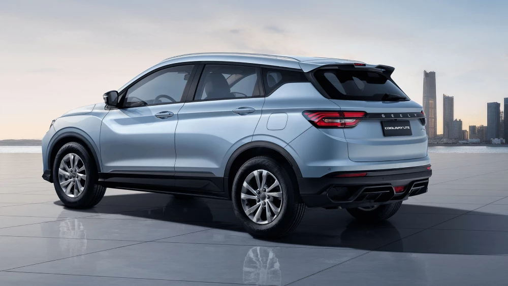  Geely Coolray получит атмосферный мотор и &laquo;автомат&raquo;. Кроссовер сертифицируют для ЕАЭС