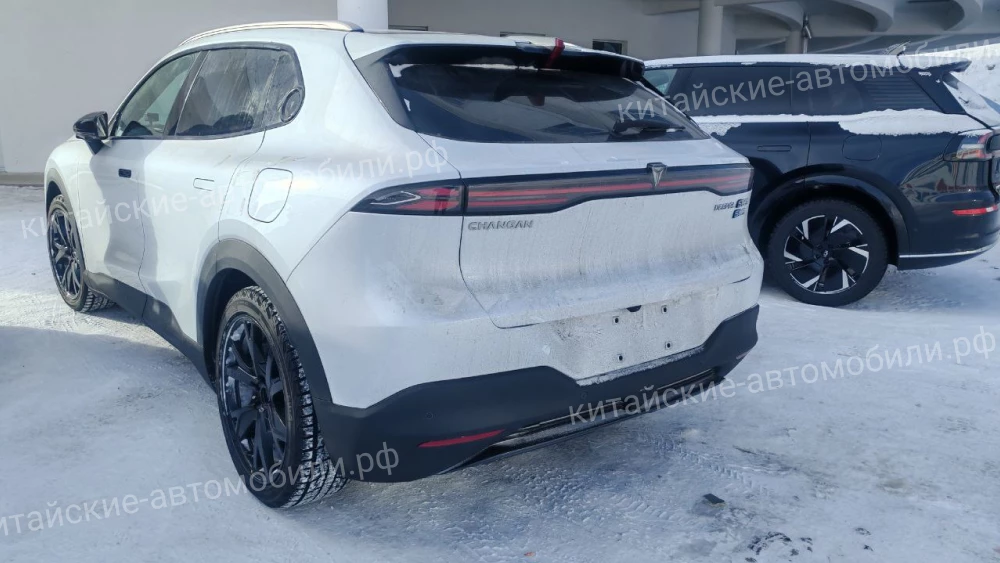  Гибридный Deepal S05 для глобального рынка тестируют в Китае. Как он изменится