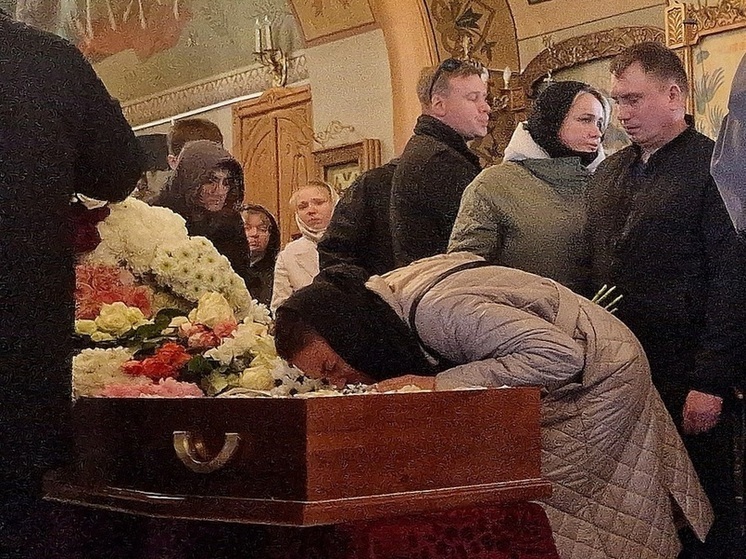 «Такая маленькая»: как Звенигород простился с Алиной