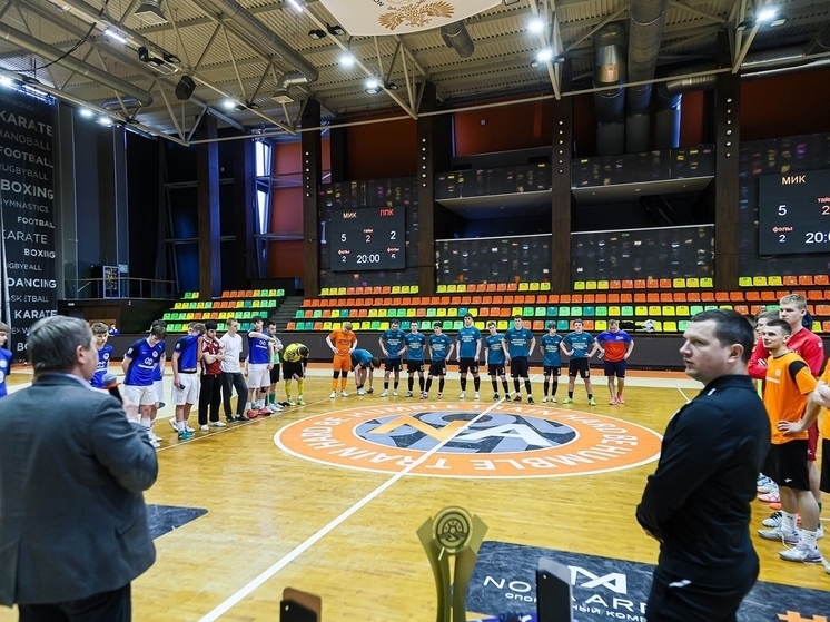 Карельские футболисты по минику успешно выступают в Питере