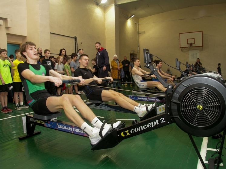 В Сортавале прошли соревнования по гребному спорту (индор)