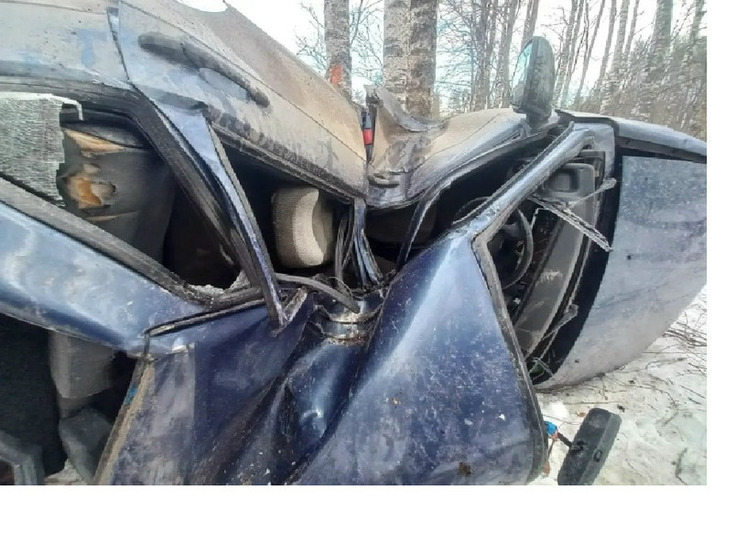 В Кондопожском районе в результате ДТП погиб 17-летний водитель