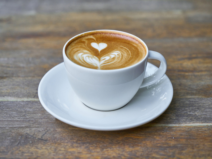 Жителям Карелии напомнили, сколько чашек кофе можно пить в день