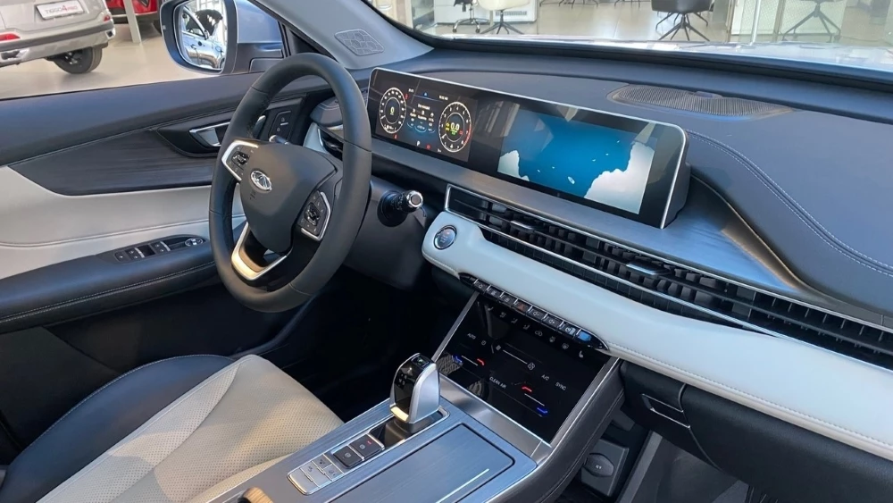  &laquo;А вам не всё равно &ndash; Chery или Tenet?&raquo; Как мы искали у дилеров последние Tiggo 4