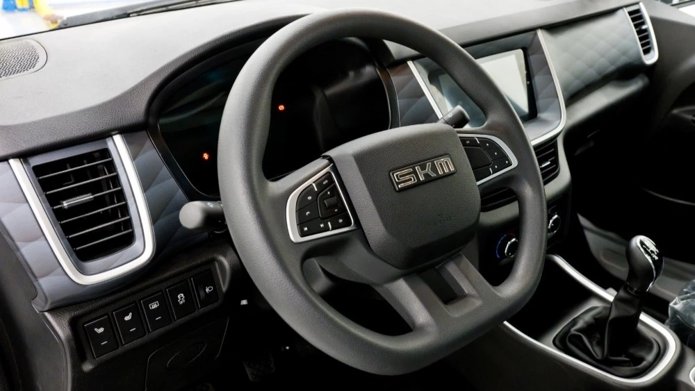  АвтоВАЗ начал сборку коммерческих автомобилей SKM. Разбираемся в их родословной