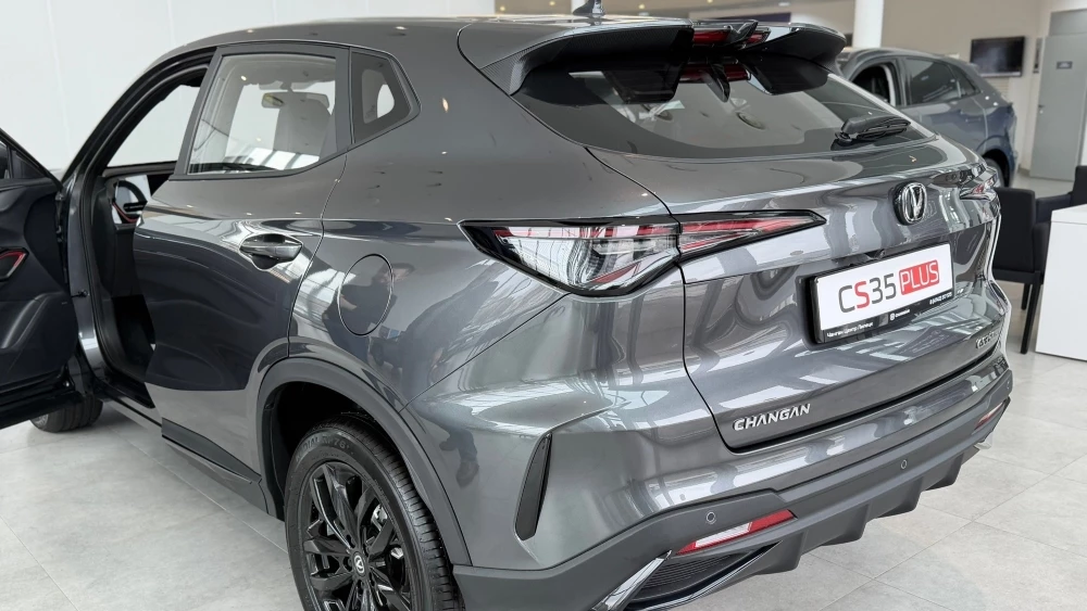  Больших скидок на Changan CS35 Max дилеры не дают. Но новинку раскупают и без них