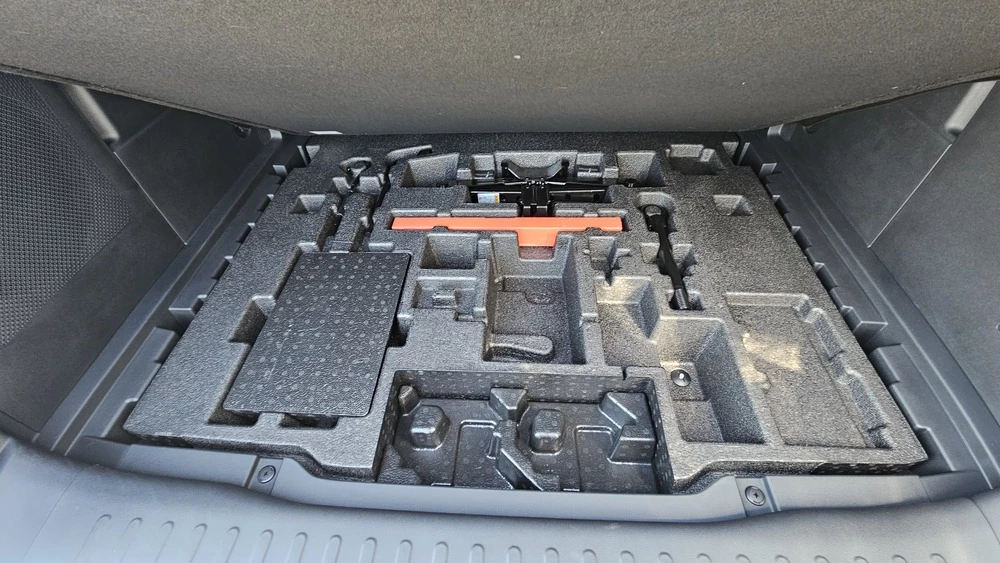  Что дает гибрид повышенной проходимости по цене Monjaro? Тест-драйв Deepal G318