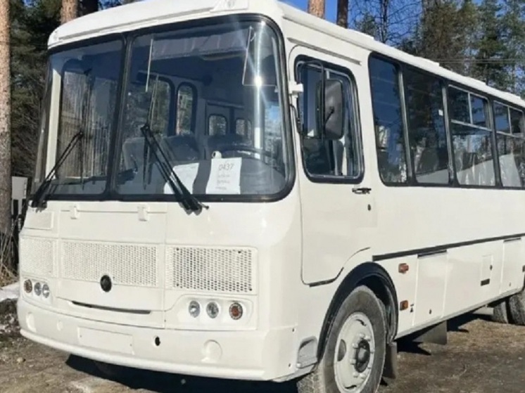 В Калевальском районе появился новый автобус для отдалённых посёлков