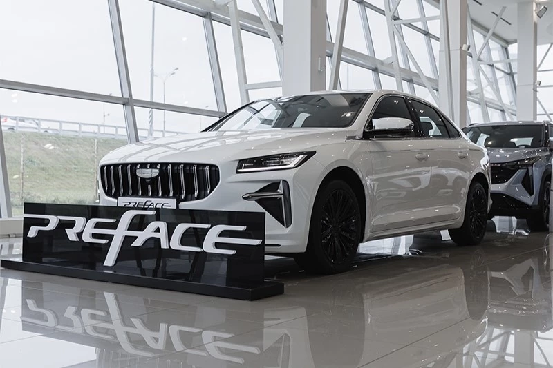  Дефорсированный Geely Preface стало возможно купить в России. Сколько он стоит