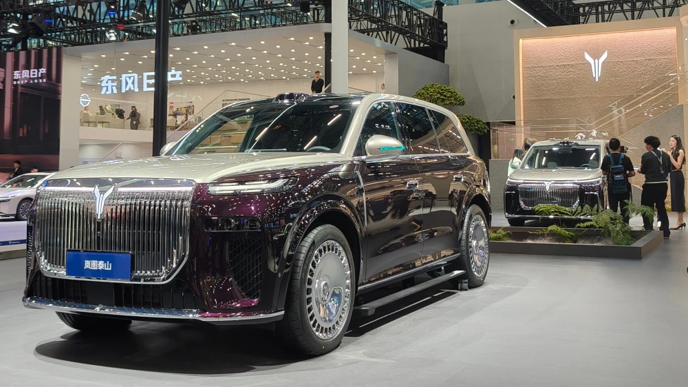  Дилер раскрыл комплектации Voyah Taishan для России. Сколько стоит флагманский SUV бренда