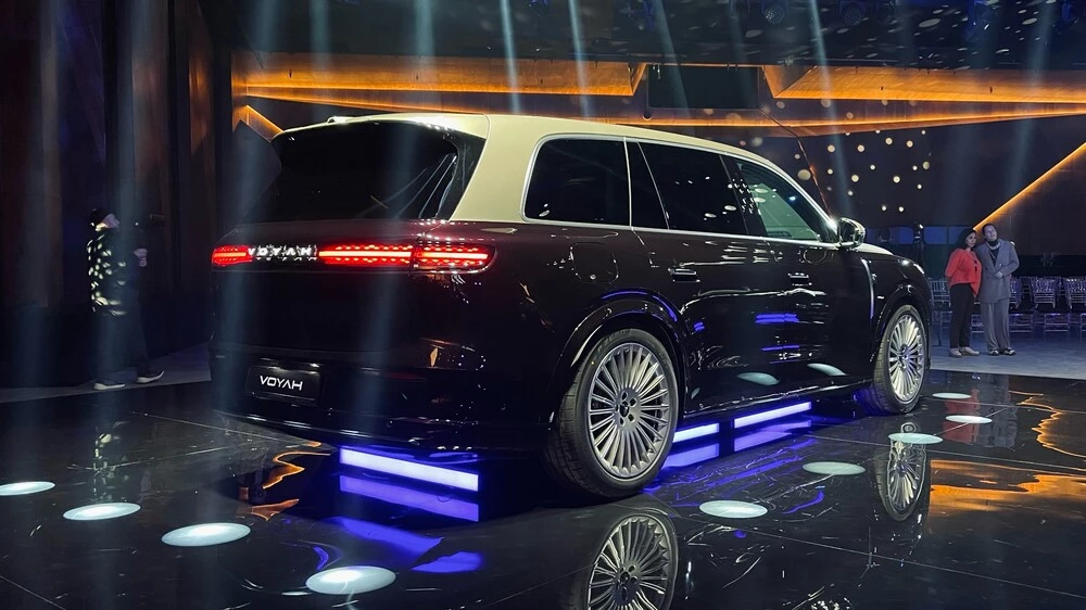  Дилер раскрыл комплектации Voyah Taishan для России. Сколько стоит флагманский SUV бренда