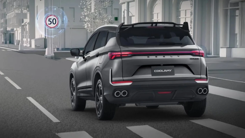  &laquo;Думали, что одна модель покроет две аудитории&raquo;. Что стоит за возвращением в Россию Geely Coolray