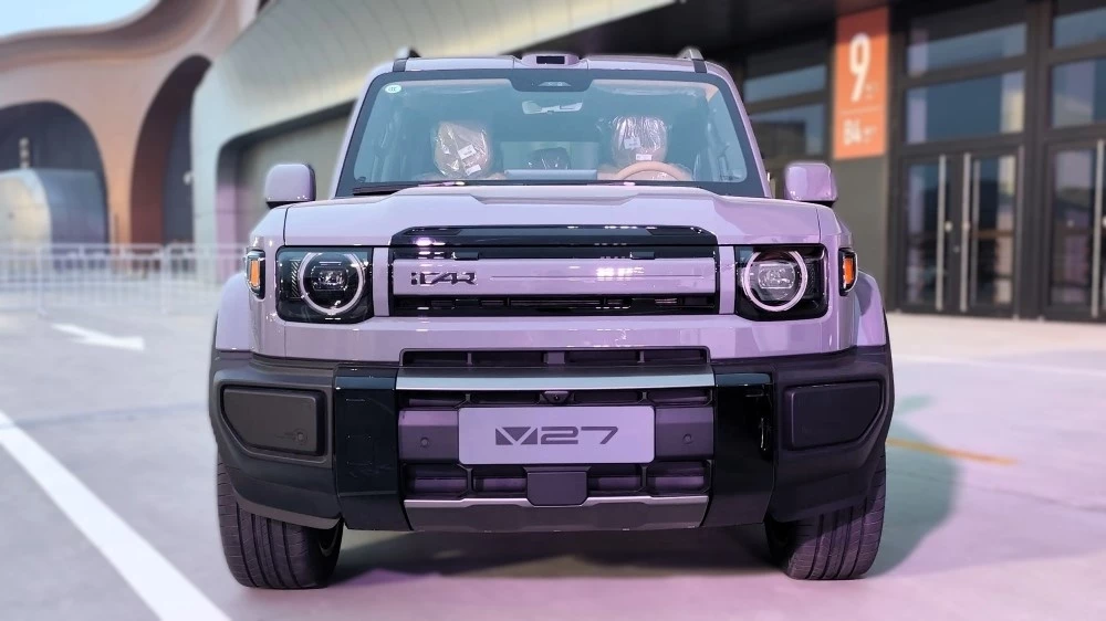  Гибридный Chery iCar V27 вышел на рынок Китая. Такой кроссовер уже ждут в России