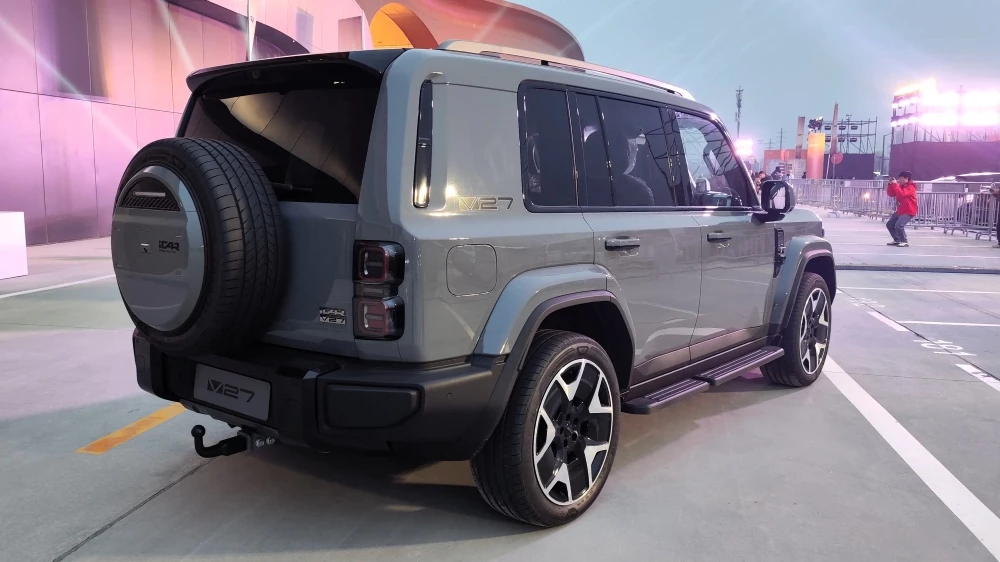  Гибридный Chery iCar V27 вышел на рынок Китая. Такой кроссовер уже ждут в России