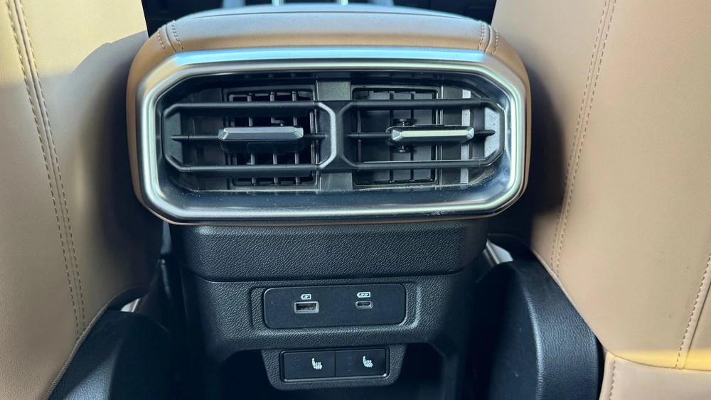  Jetour T2: стиль внедорожника, характер путешественника. Наш тест-драйв