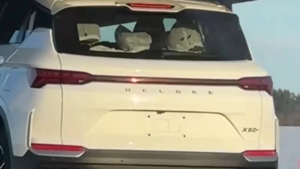  Комплектации нового Belgee X50+ раскрыли для России. Изучаем оснащение