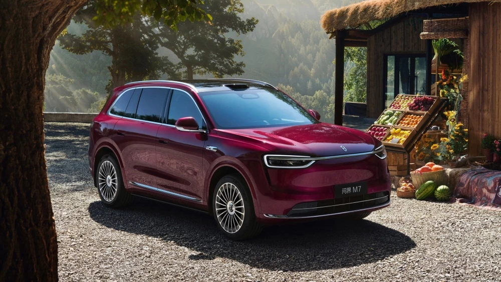 Кроссоверы Aito и Geely стали самыми безопасными автомобилями Китая. В чем их секрет успеха