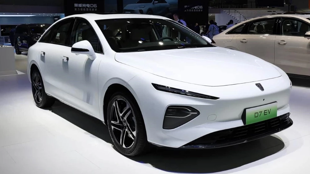  &laquo;На замену Toyota Camry&raquo;. &laquo;Москвич&raquo; готовит собственный седан бизнес-класса