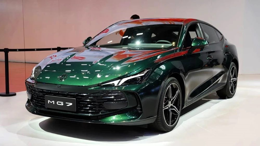  &laquo;На замену Toyota Camry&raquo;. &laquo;Москвич&raquo; готовит собственный седан бизнес-класса