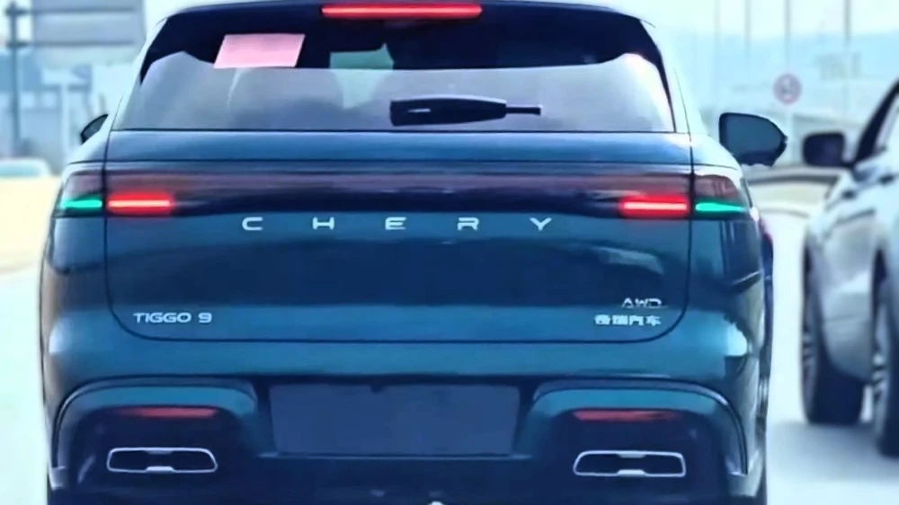  Обновленный Chery Tiggo 9 с салоном в стиле Li Auto заметили в Китае. Первое фото интерьера