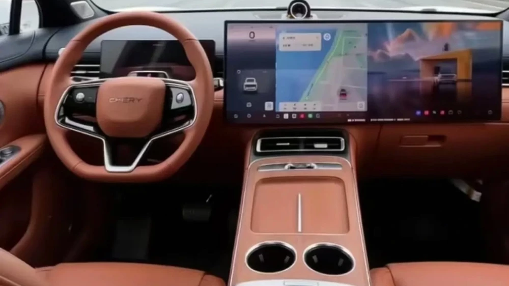  Обновленный Chery Tiggo 9 с салоном в стиле Li Auto заметили в Китае. Первое фото интерьера