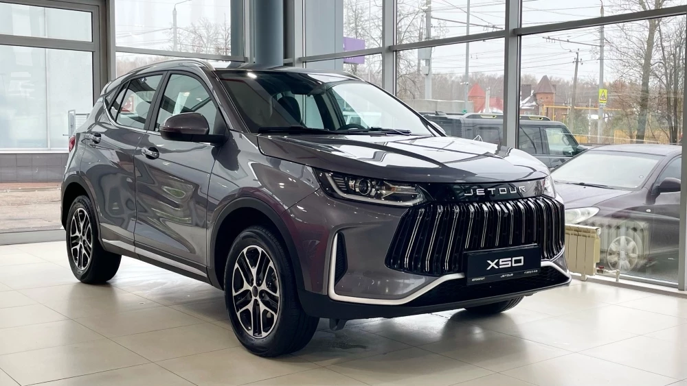 «Одни не готовы, а другие не хотят». Почему доступные Jetour X50 и GAC GS3 уехали из России