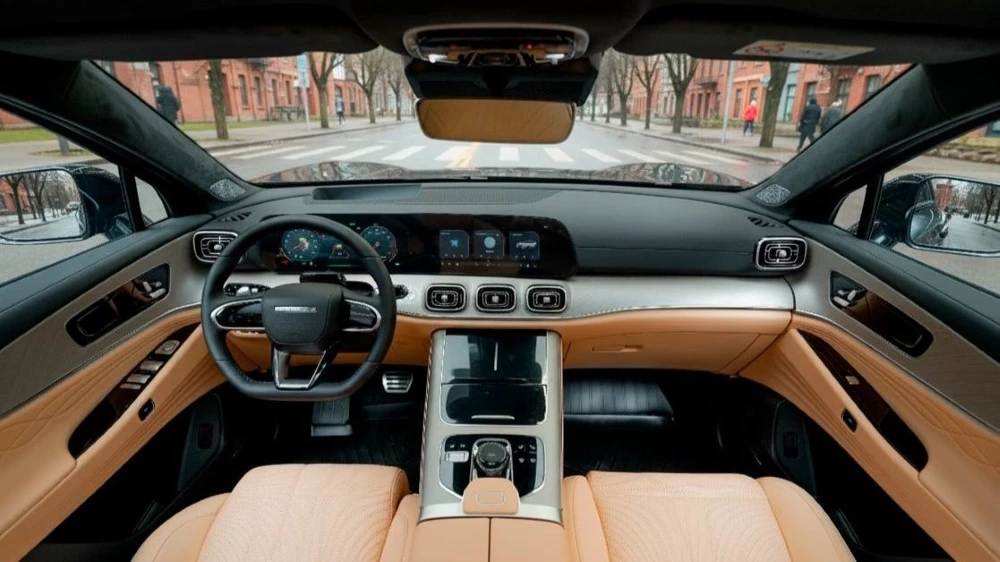  По примеру Tenet. Новый российский бренд Jeland показал свой первый кроссовер