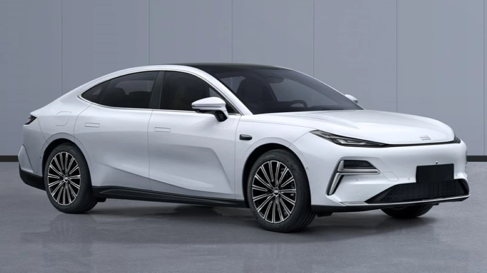  Предпродажи обновленного Geely Galaxy Starshine 8 стартовали в Китае. Изменения и цены