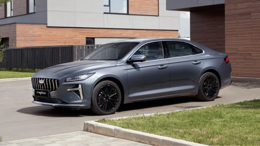  Седан Geely Preface дефорсировали для рынка России. Комплектации и цены