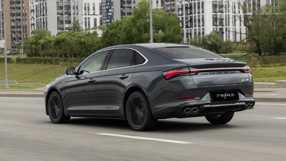  Седан Geely Preface дефорсировали для рынка России. Комплектации и цены