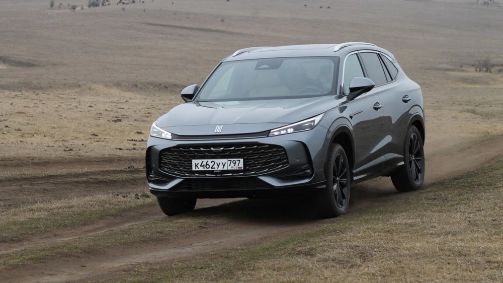  У дилеров &laquo;Москвича&raquo; появился интерес. Как идут продажи новых кроссоверов марки