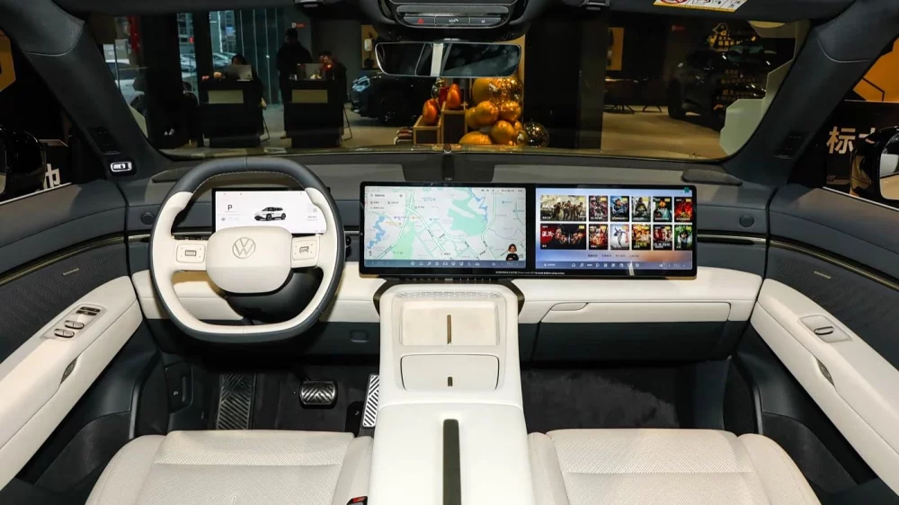  У дизайнеров в Китае закончилась фантазия? Сравниваем интерьеры последних новинок