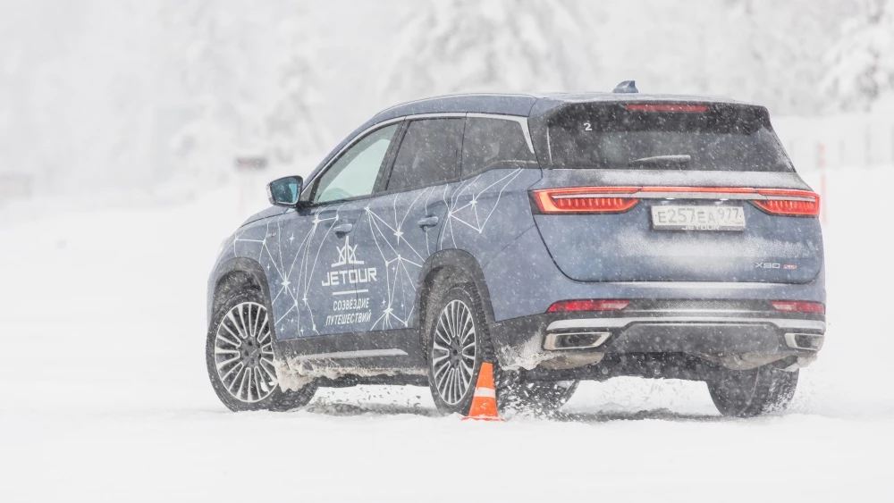  У Jetour X90+ появится полноприводная модификация в России. Известна цена