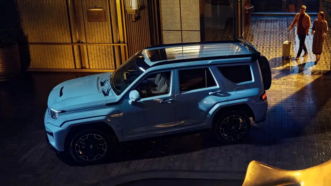  В Китае прошла премьера нового Tank 700 Hi4-Z. Чем отличается этот внедорожник