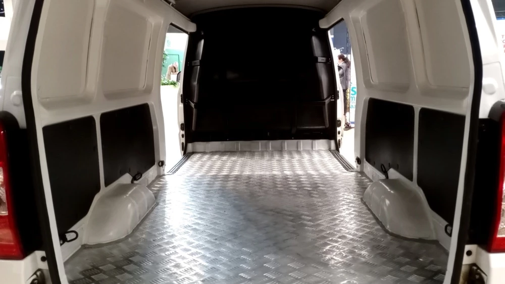 В Петербурге показали Umo 5 и две «Совы». Первые впечатления от машин ближайшего будущего