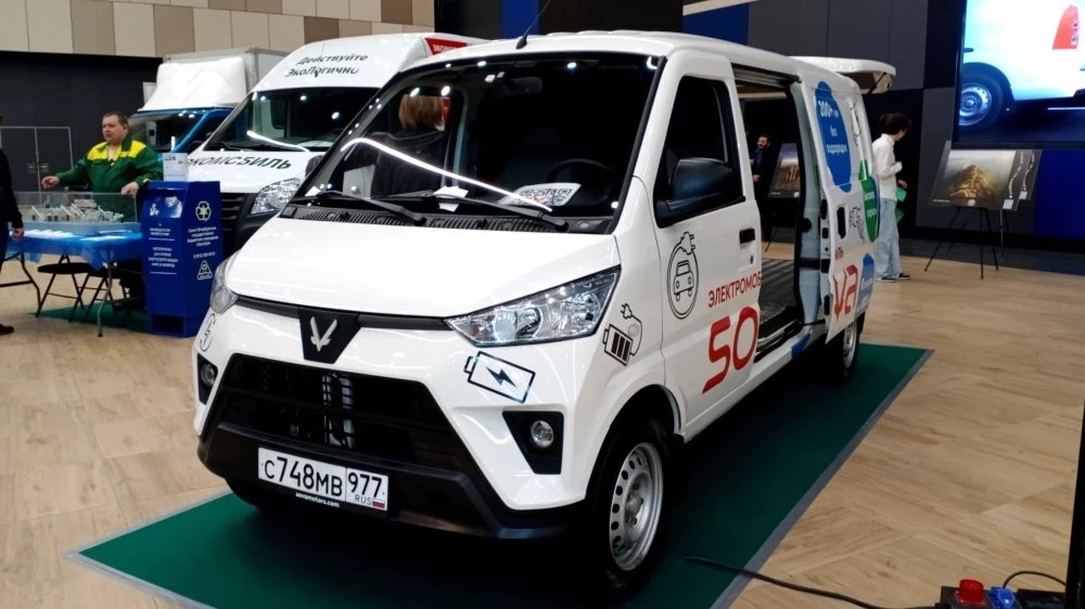 В Петербурге показали Umo 5 и две «Совы». Первые впечатления от машин ближайшего будущего