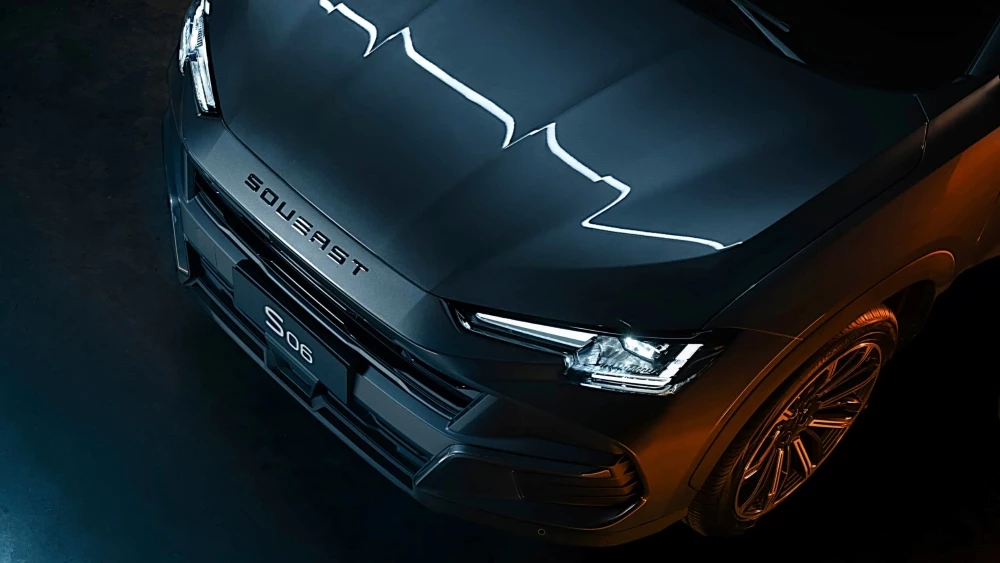  В России начнутся продажи кроссовера Soueast S06. Это обновленный Jetour Dashing