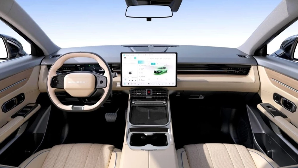  В России начнутся продажи кроссовера Soueast S06. Это обновленный Jetour Dashing