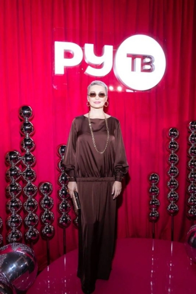 Самовары, звезды и дружба народов: РУ.ТВ показал, какой будет XV Музыкальная Премия телеканала