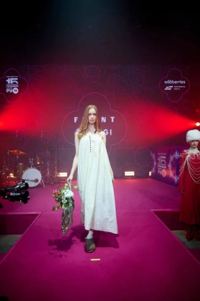 Самовары, звезды и дружба народов: РУ.ТВ показал, какой будет XV Музыкальная Премия телеканала