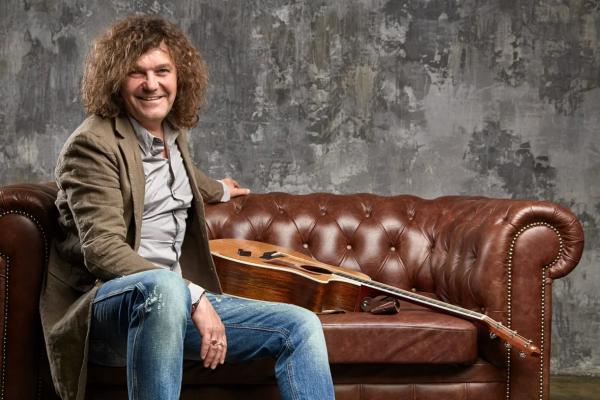 25-летний юбилей легендарного хита: почему &laquo;Шелковое сердце&raquo; остается любимой песней миллионов