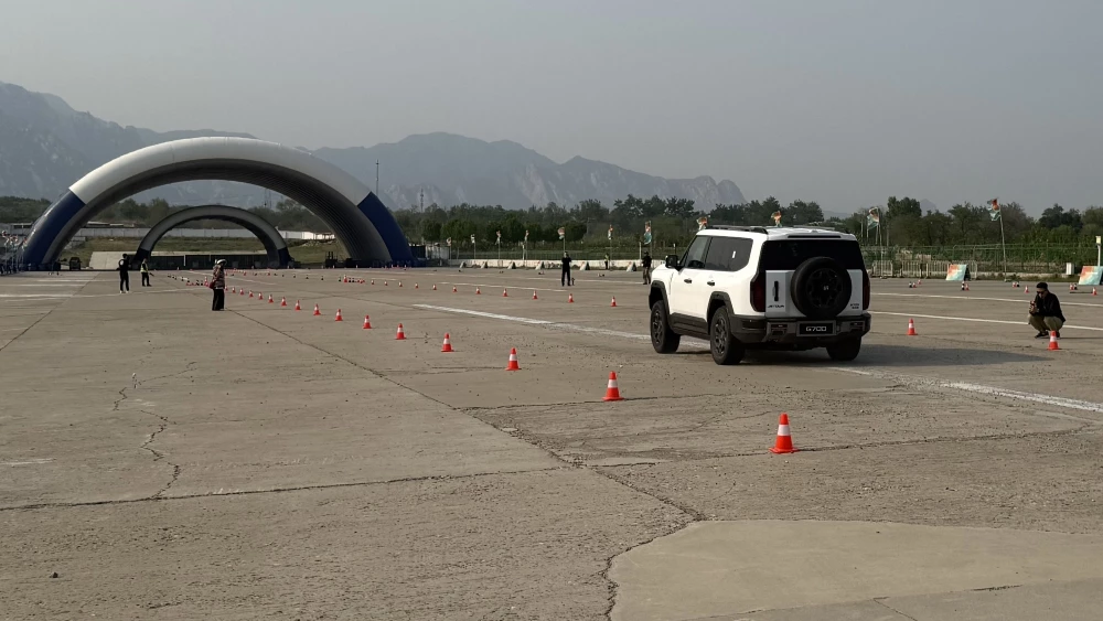 904 силы и пневма против бездорожья. Первое&nbsp;знакомство с Jetour G700&nbsp;в Пекине
