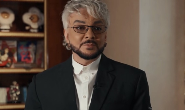 Киркоров показал коллекцию кукол Пугачёвой и высказался об их браке: &laquo;Что бы она ни говорила, я бережно храню все воспоминания&raquo;