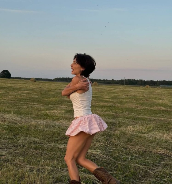 «Это не попа, а тряпки!»: Ивлеева в шоке от своей фигуры после похудения «Это не попа, а тряпки!»: Ивлеева в шоке от своей фигуры после похудения