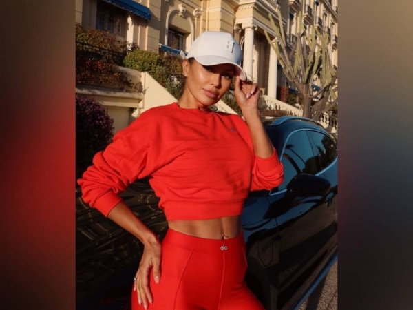 &laquo;Кстати, Жириновский назвал Пугачеву так&raquo;: Яна Поплавская жестко прошлась по Виктории Боне&nbsp;