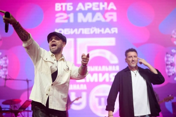 Самовары, звезды и дружба народов: РУ.ТВ показал, какой будет XV Музыкальная Премия телеканала