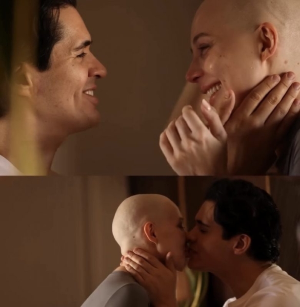 Больная раком Лерчек показала, как с рыданиями побрилась налысо: «Я некрасивая» Больная раком Лерчек показала, как с рыданиями побрилась налысо: «Я некрасивая»