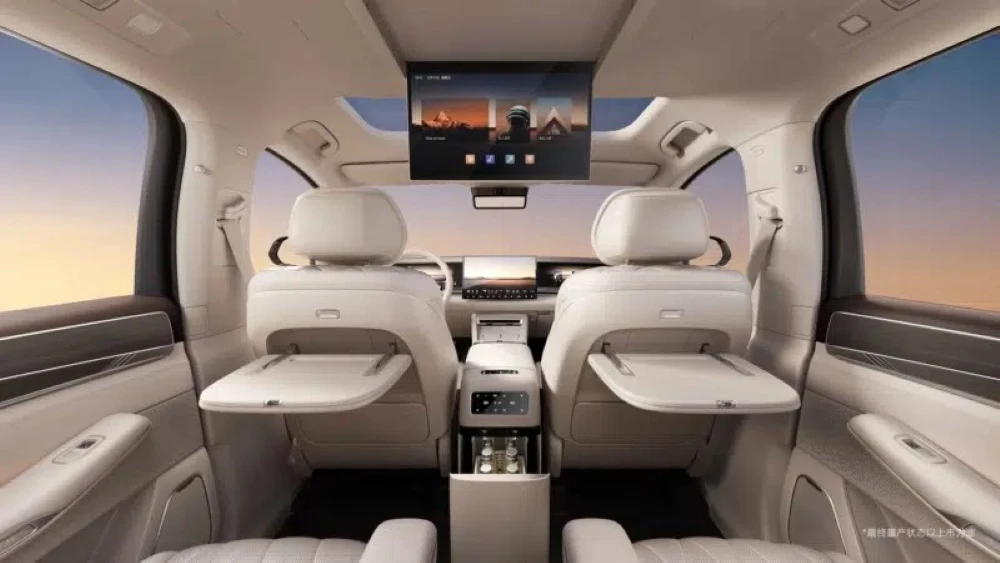  Цены BYD Datang назвали на Пекинском автосалоне. Характеристики и оснащение