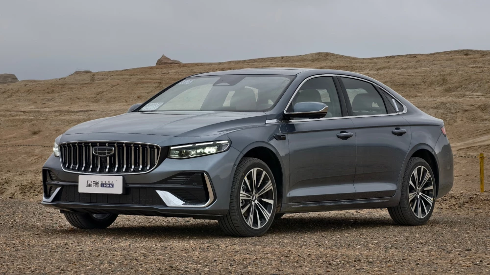  Цены гибридных Geely Monjaro и Preface назвали в Китае. Их уже можно купить